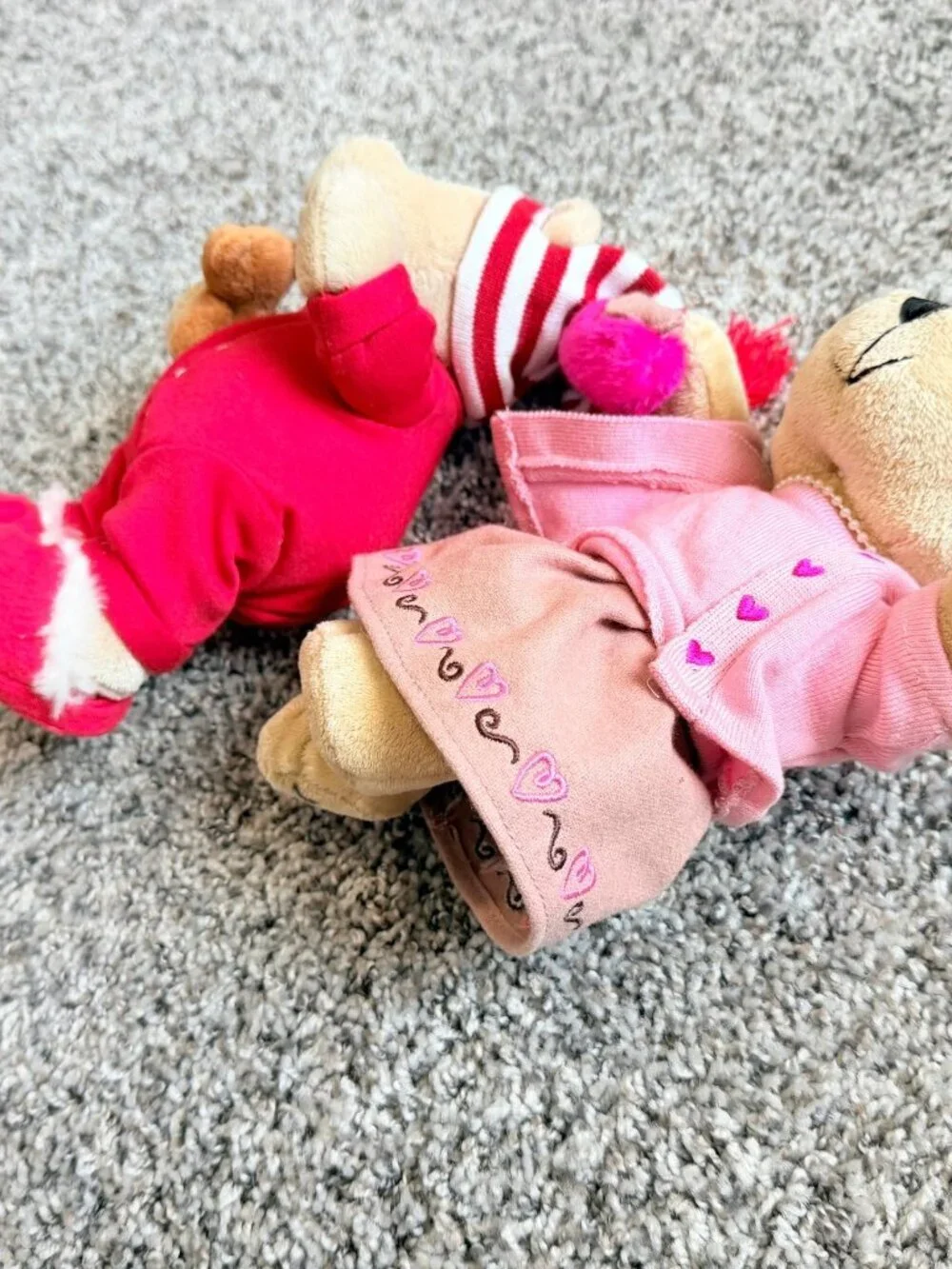 Starbucks 2007 Lot of 2 (Valentines, Bearista) Bear Plush Toy.